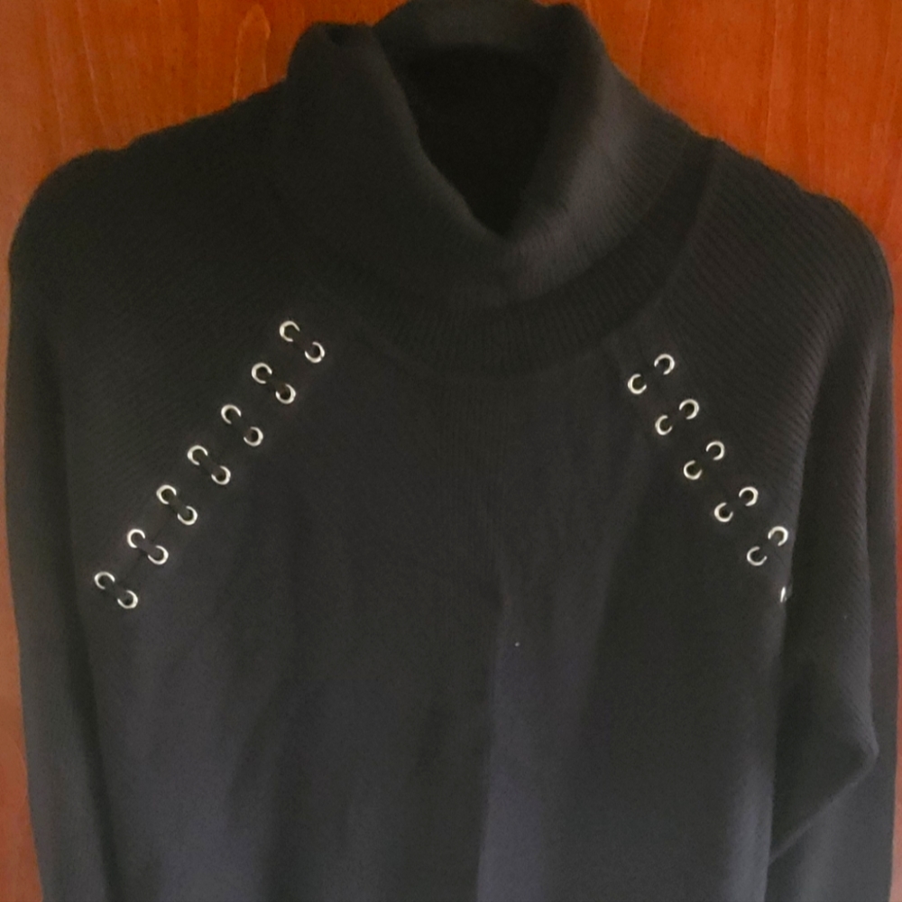 Calvin Klein Sweater